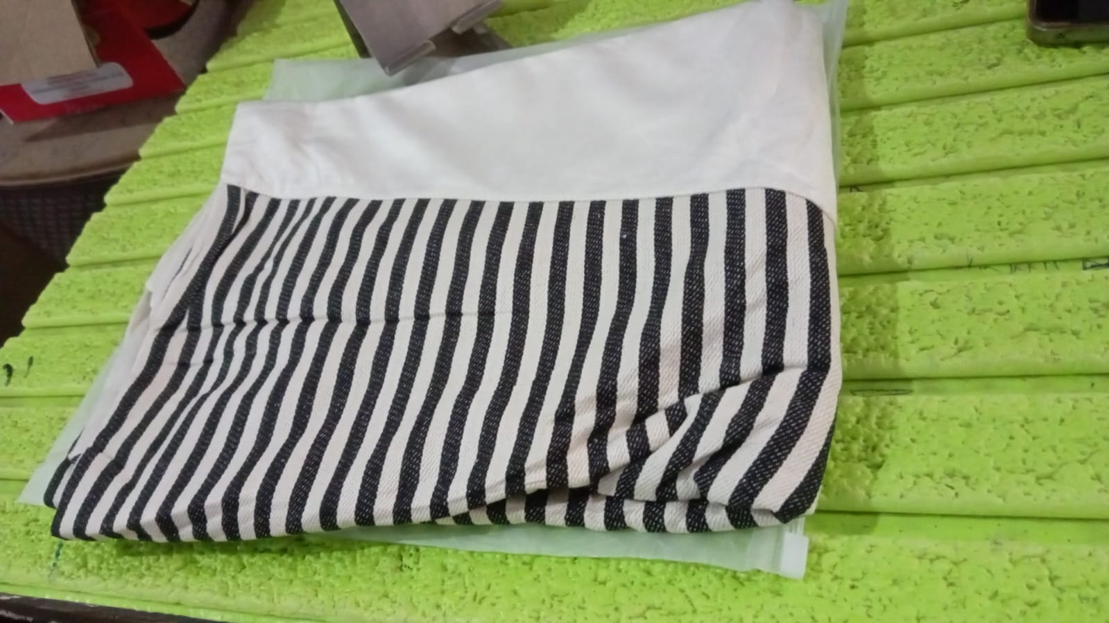 Decorative Pillow Covers Cushion Cases Soft Cotton (26 × 26 Inch / 1 Pair / 2 Pc) Decorative Pillow Covers Cushion Cases Soft Cotton (26 × 26 Inch / 1 Pair / 2 Pc)